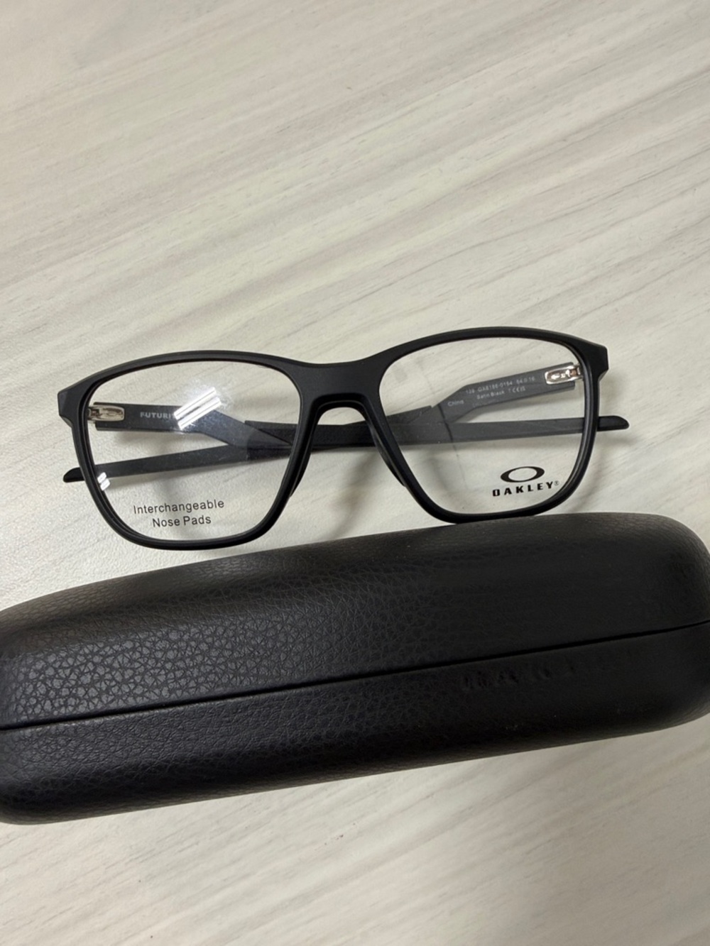 Oakley ox8186 futurity rs Men's Black Rectangular Prescription Eyeglass Frames